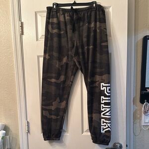 PINK Victoria's Secret Camo Sweatpants Joggers